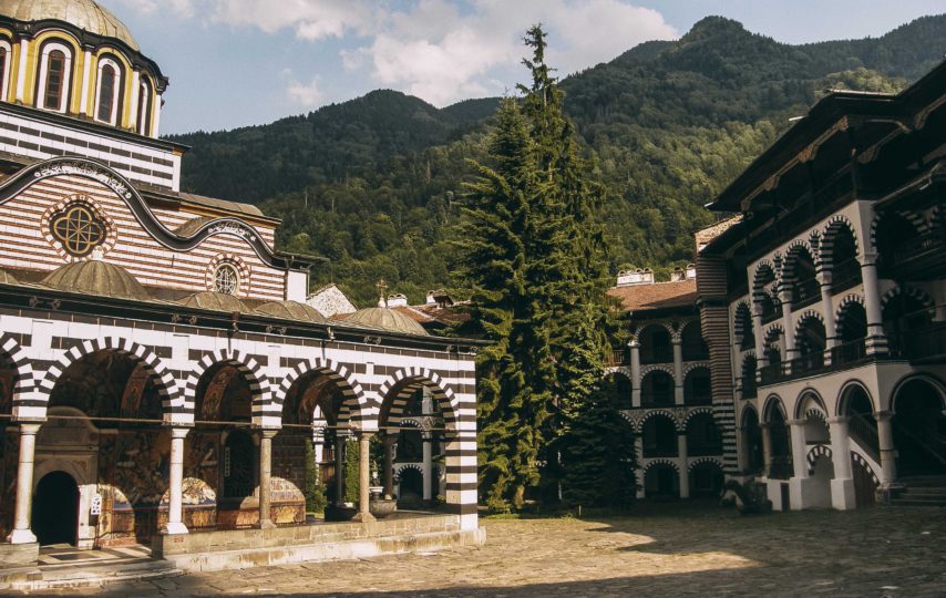 Monasterio de Rila en bulgaria